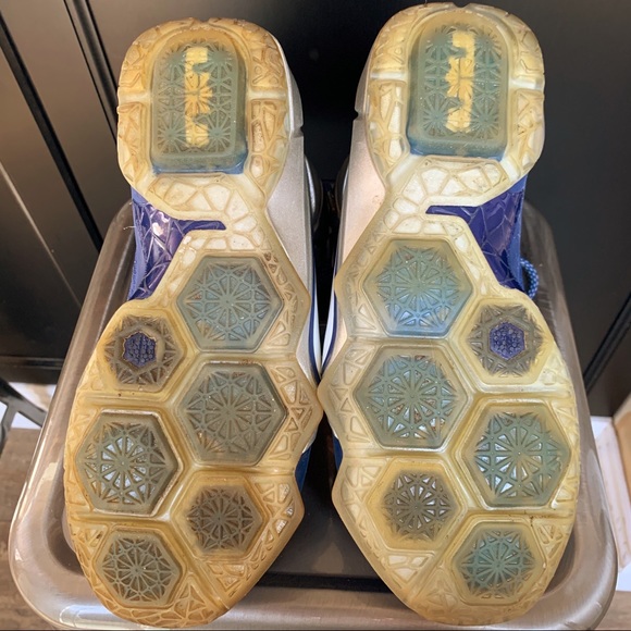 Nike Lebron What If 12 - Picture 7 of 9